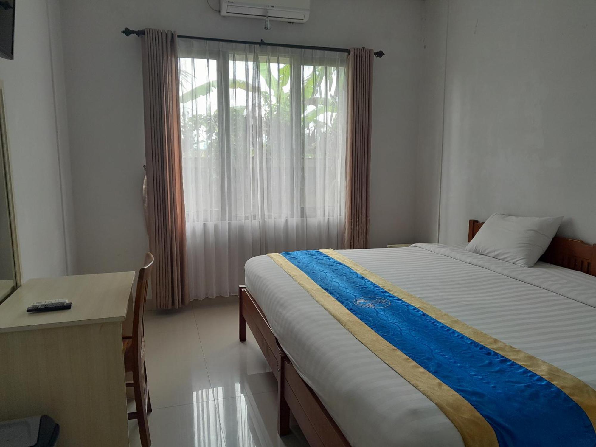 Hotel Dhyana Pura Kapal Bagian luar foto