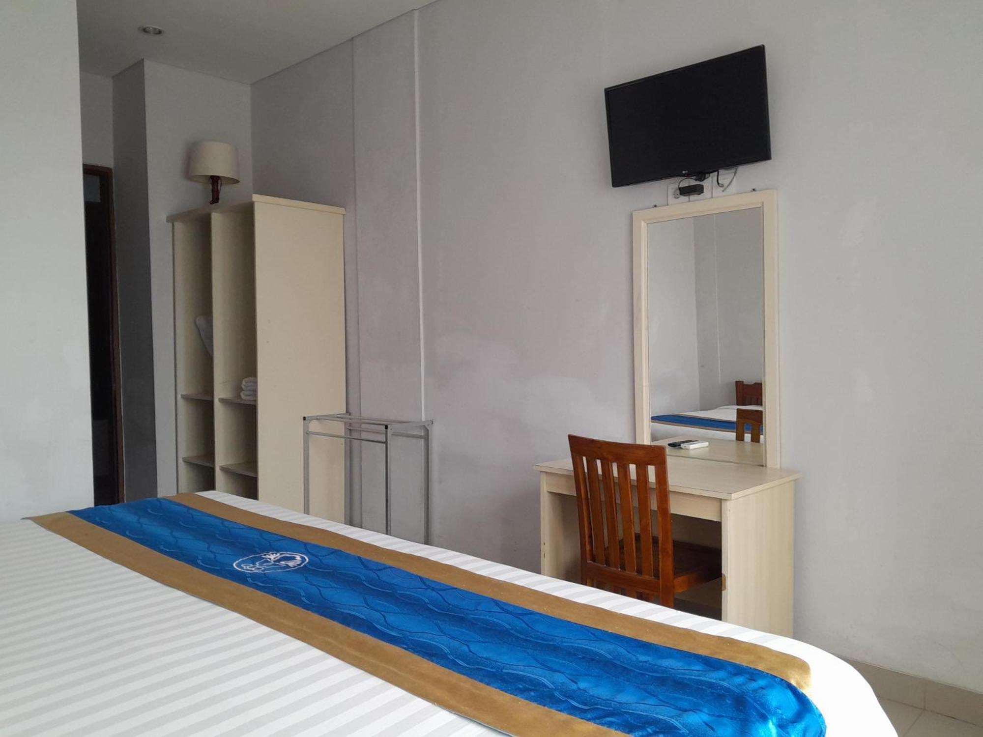 Hotel Dhyana Pura Kapal Bagian luar foto